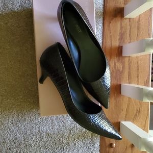 Nine West Kitten heel pumps